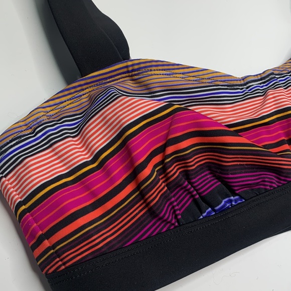 Athleta Capri Stripe Pura Bikini Top W-545 Size 34 B /C - Picture 4 of 11